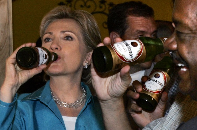 hillary-clinton-drinking-beer.jpg